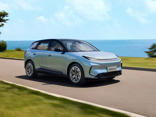 BAIC T1 mobil listrik